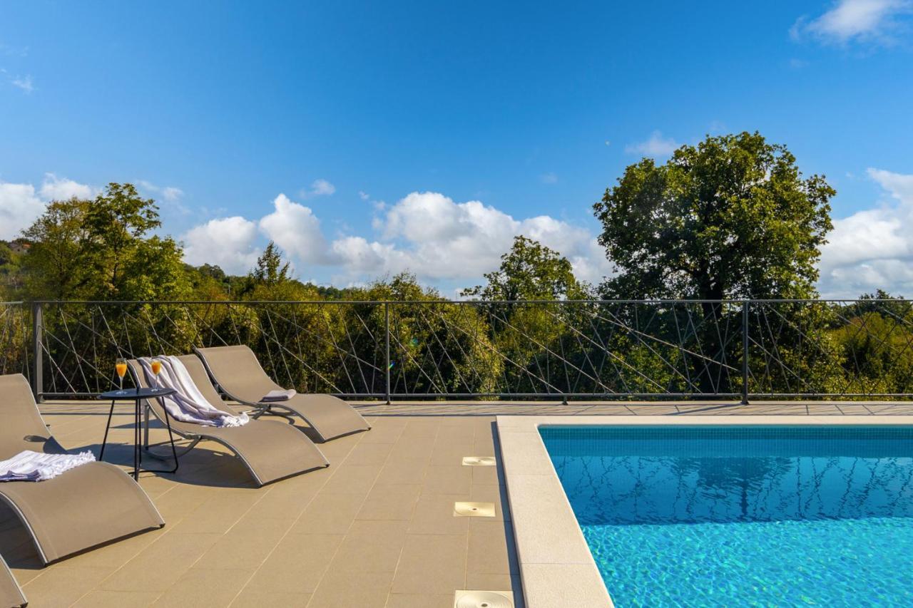 Villa Castanea Опатия Екстериор снимка