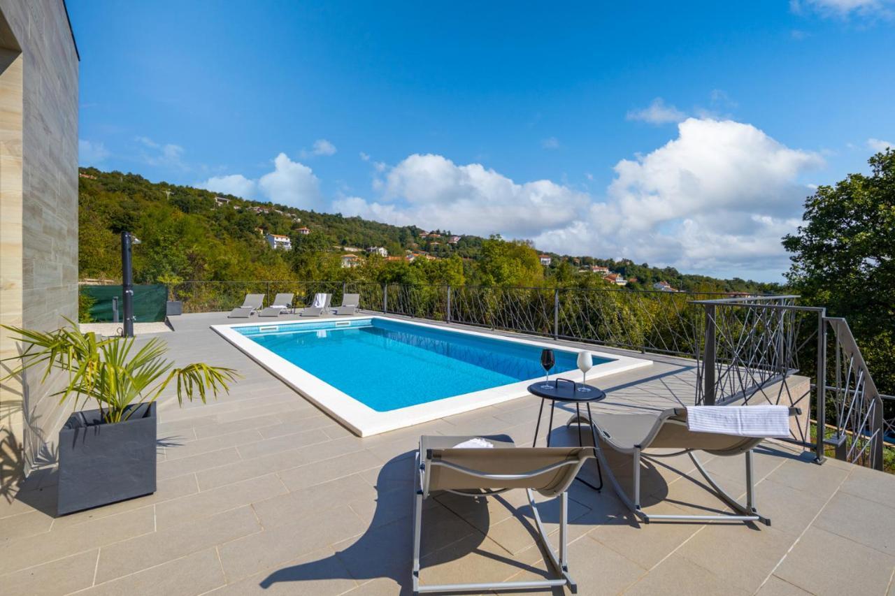Villa Castanea Опатия Екстериор снимка